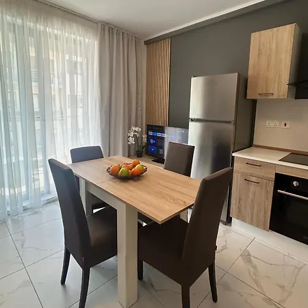 Steps To Sea - Affordable Luxury Living Lejlighed San Pawl il-Baħar