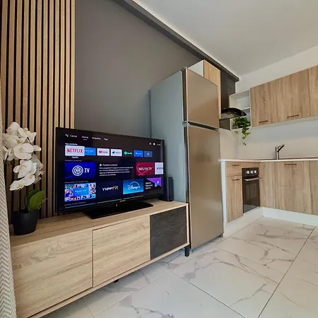 Διαμέρισμα Steps To Sea - Affordable Luxury Living *