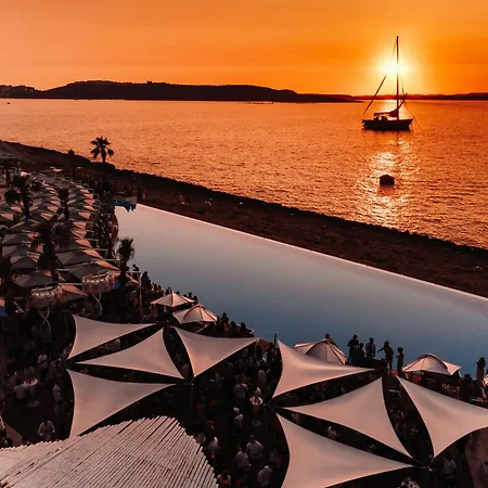 Διαμέρισμα Steps To Sea - Affordable Luxury Living Σεντ Πόλς Μπέι